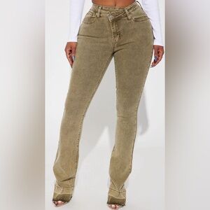 New Women’s High Rise Stretch Flare Jeans - Olive